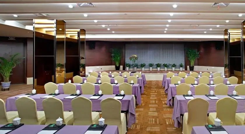 Holiyacht Crystal Hotel - Ningbo 