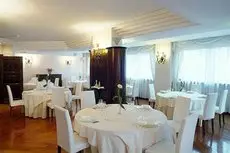 Hostellerie Du Cheval Blanc Aosta 