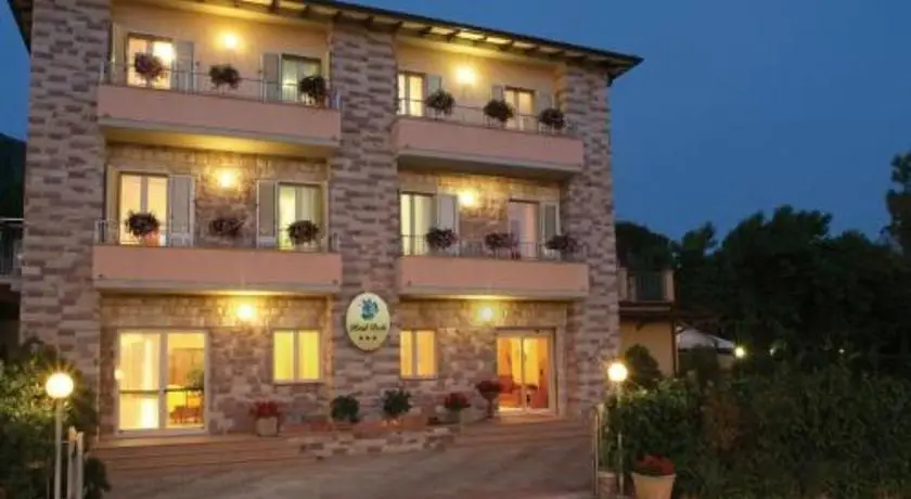 Viole Country Hotel