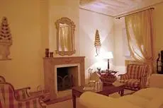 Le Gelosie Bed and Breakfast and Apartments 