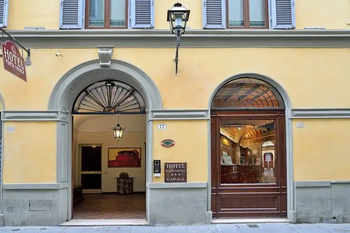 Hotel Porta Faenza 