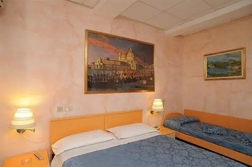 Hotel Veronese 