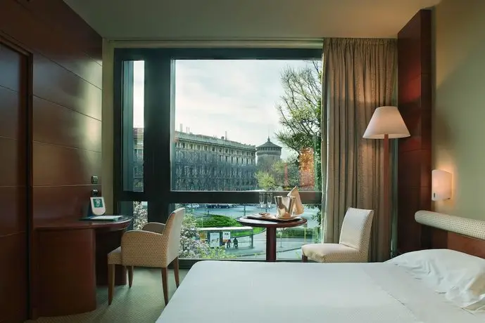 UNAHOTELS Cusani Milano 