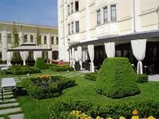 Grand Visconti Palace 