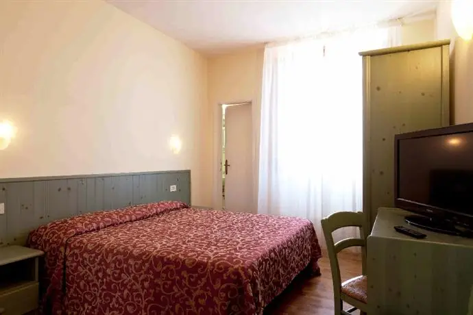 Hotel Savoia & Campana 