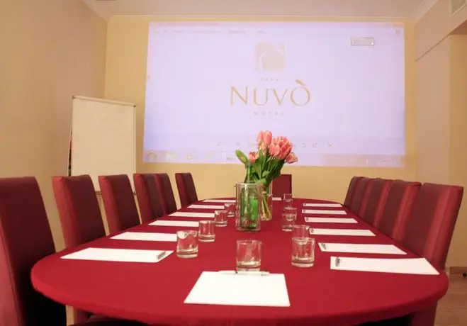 Hotel Nuvo Naples 