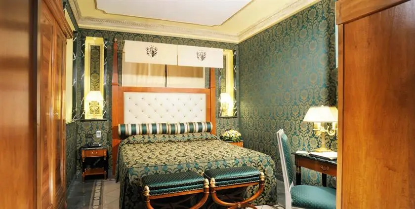 Hotel Manfredi Suite in Rome