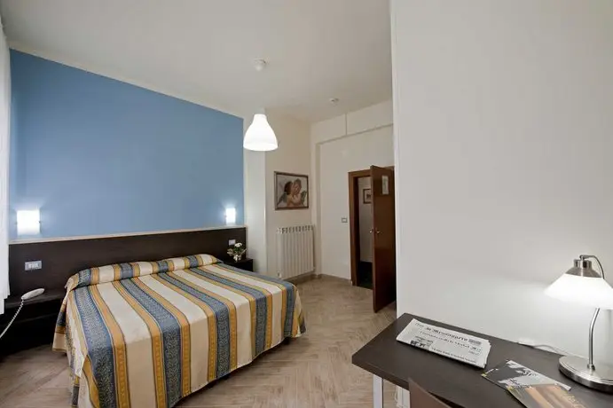 Hotel Moderno Siena 