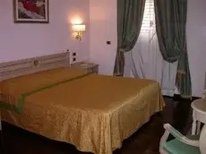 Grand Hotel Villa Politi 