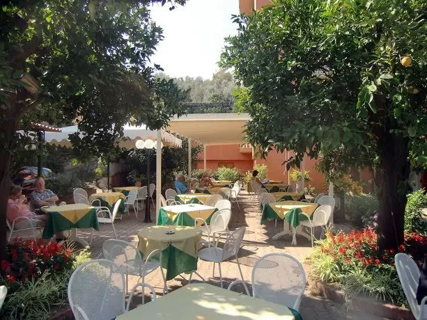 Hotel Girasole 