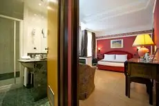 Hotel The Originals Turin Royal 