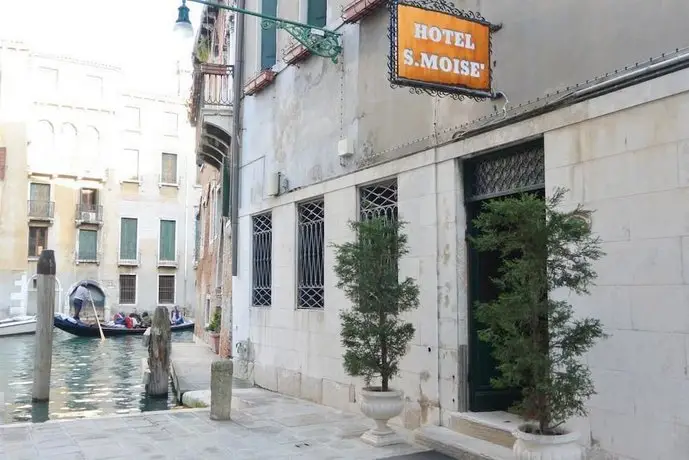 Hotel San Moise