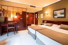 Imperial Atiram Hotel 