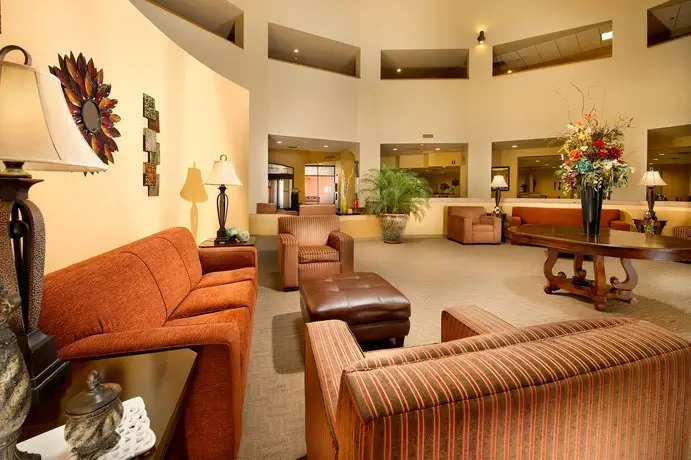 Drury Inn & Suites Phoenix Airport