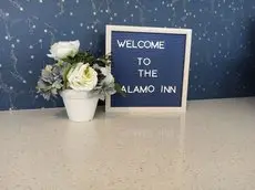 Alamo Inn and Suites - Convention Center 