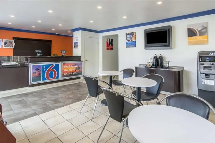 Motel 6 Anaheim - Buena Park 