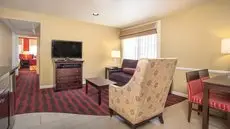 Peacock Suites 