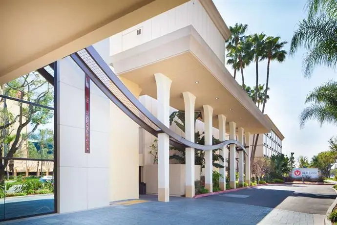 Red Lion Hotel Anaheim Resort 