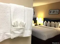 Stanford Inn & Suites Anaheim 