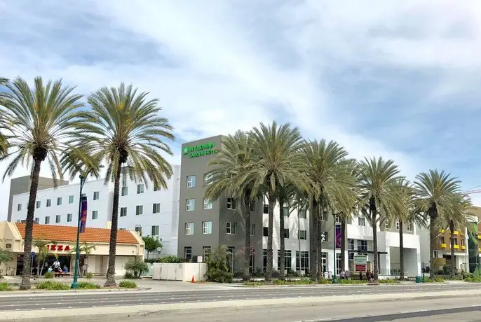 Wyndham Garden Anaheim