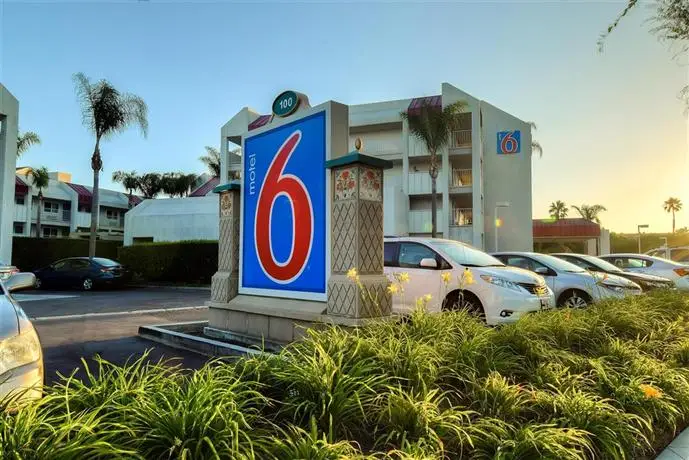 Motel 6 Anaheim Maingate