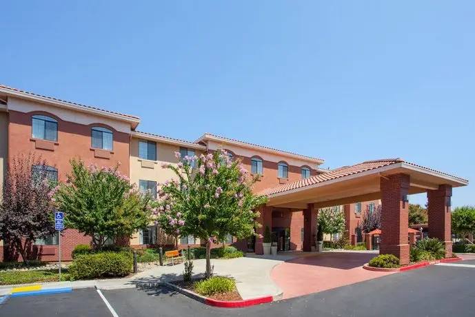 Holiday Inn Express & Suites Davis - University Area