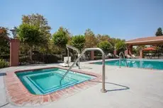 Holiday Inn Express & Suites Davis - University Area 