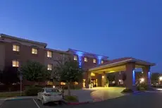 Holiday Inn Express & Suites Davis - University Area 