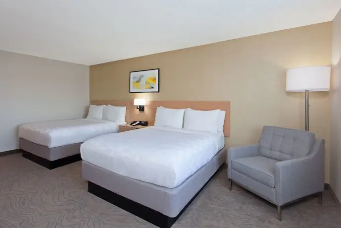 Holiday Inn Los Angeles International Airport 