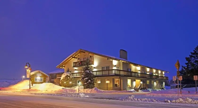 The Mammoth Creek Inn