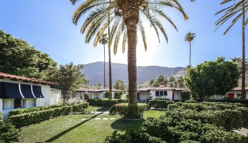 Avalon Hotel and Bungalows Palm Springs 