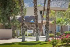 Days Inn by Wyndham Palm Springs 