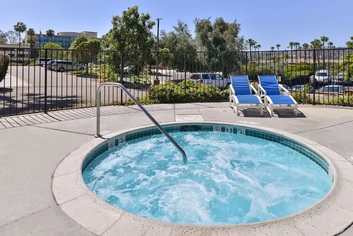 Candlewood Suites San Diego 