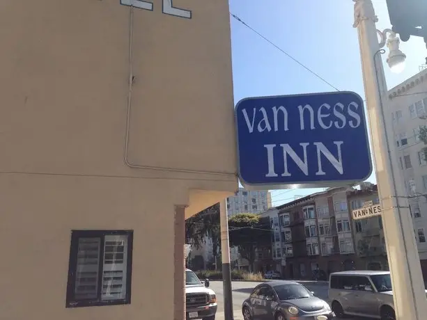 Van Ness Inn Hotel 