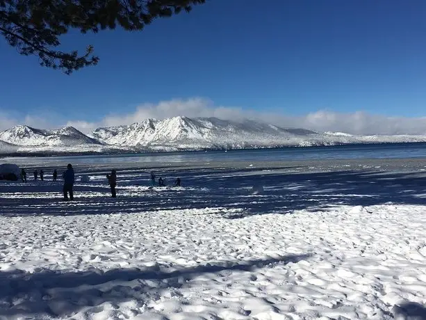 The Beach Retreat & Lodge at Tahoe 