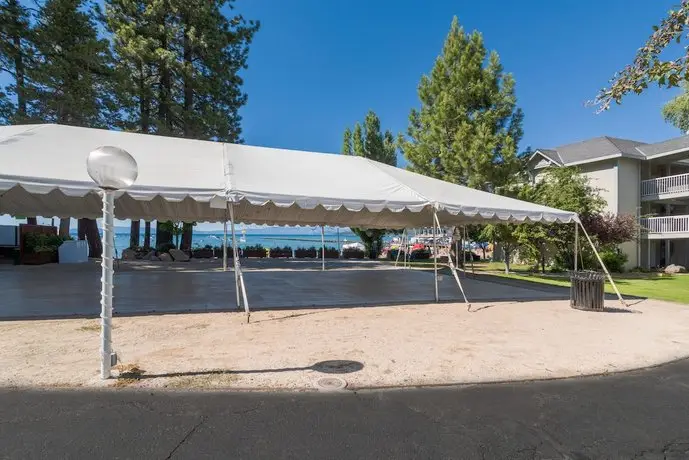 The Beach Retreat & Lodge at Tahoe 