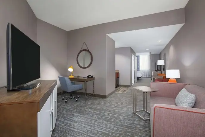 Hampton Inn & Suites Denver-Downtown 