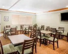 Quality Inn & Suites Denver International Airport 