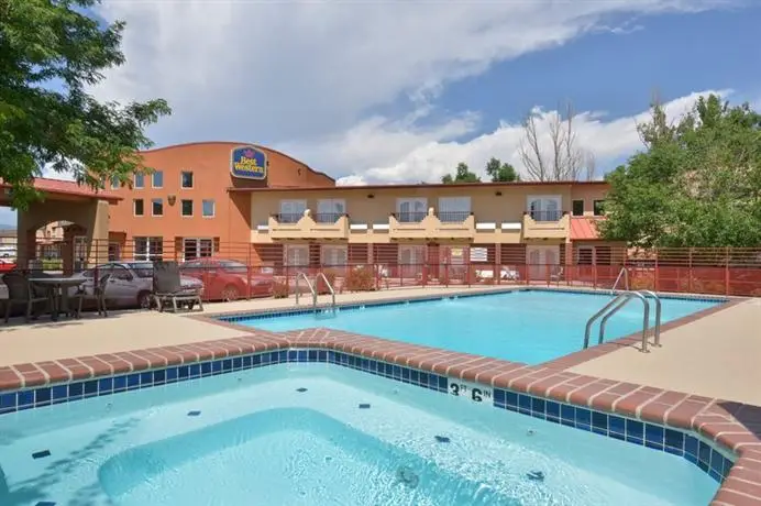 Best Western Kiva Inn 