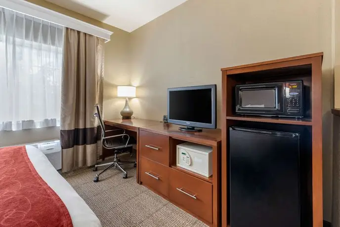 Comfort Suites Fort Collins 