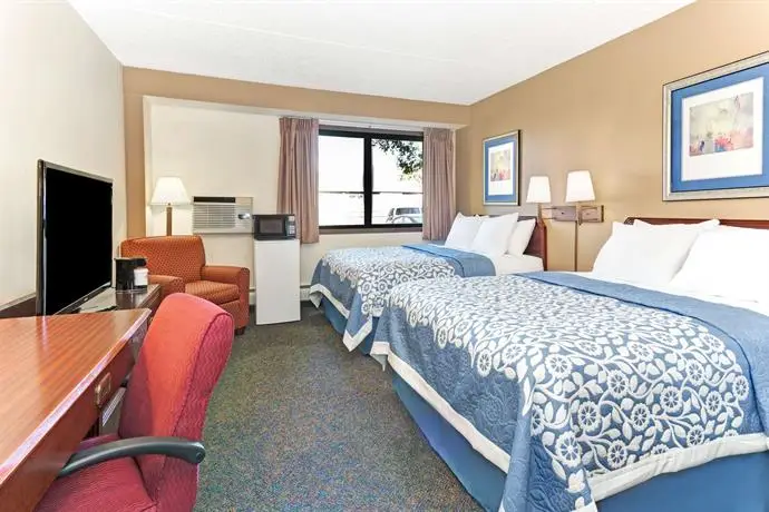 Days Inn by Wyndham Fort Collins 