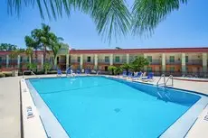 Clarion Inn & Suites Clearwater 