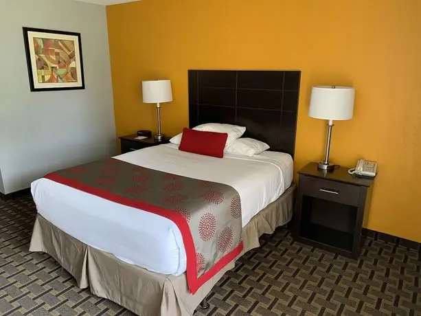 Ramada by Wyndham Davenport Orlando South 