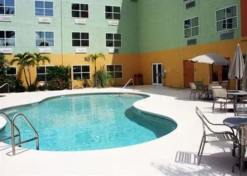 Allure Suites of Fort Myers 