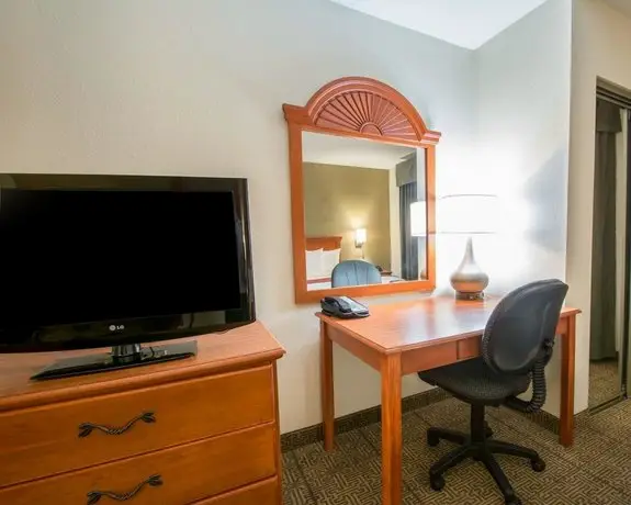 Comfort Suites Fort Pierce 