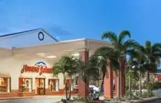 Howard Johnson by Wyndham Ft Myers FL 