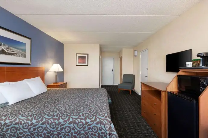 Days Inn by Wyndham Miami International Airport 