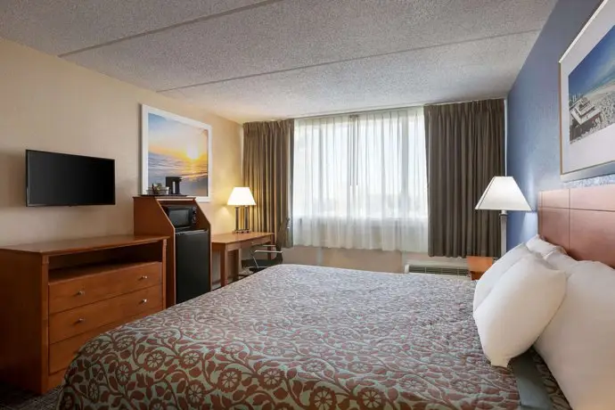 Days Inn by Wyndham Miami International Airport 