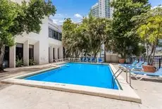 Rodeway Inn & Suites Miami 