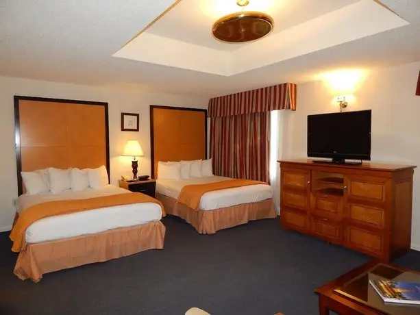 Rodeway Inn & Suites Miami 